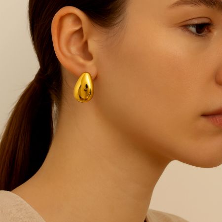 18K Gold Plated Smooth Droplet Curve Stud Earrings